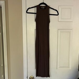 Elegant Brown Sleeveless MIDI Dress